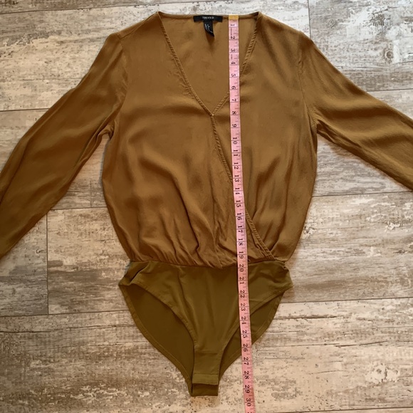 Forever 21 surplice neckline bodysuit - Picture 8 of 10